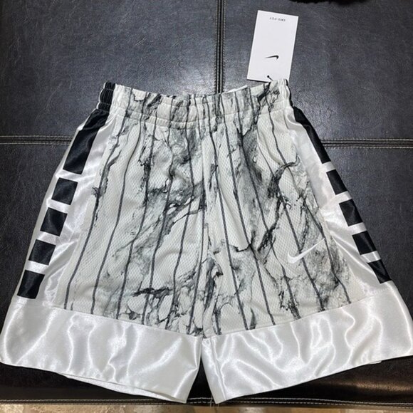 NIKE Dri-fit Elite Kids Printed Basketball Shorts - Picture 5 of 11